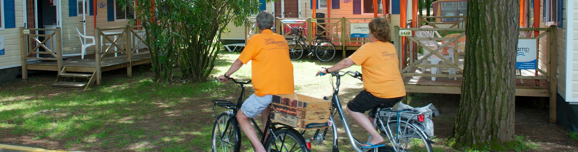 Banner Couriers Gustocamp