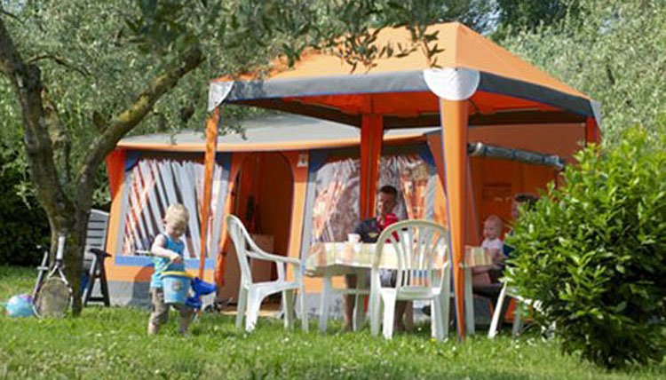 bungalowtent_gusto_sfeer.jpg